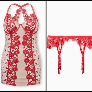 TORRID 3 NWT, Chemise + Garter Belt SET